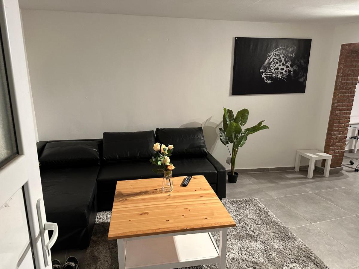 Apartment For Rent 2 Celle Exterior photo