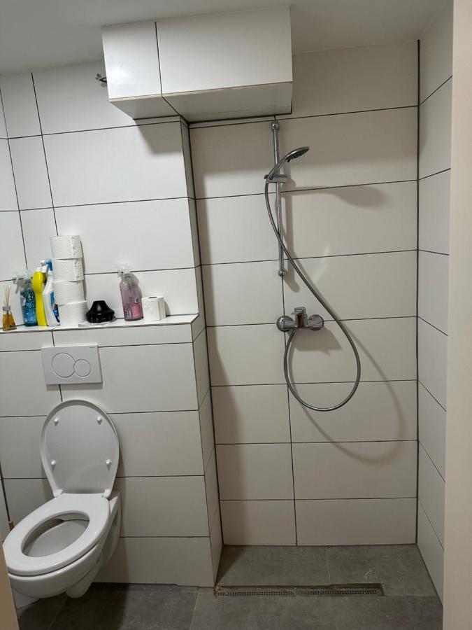 Apartment For Rent 2 Celle Exterior photo